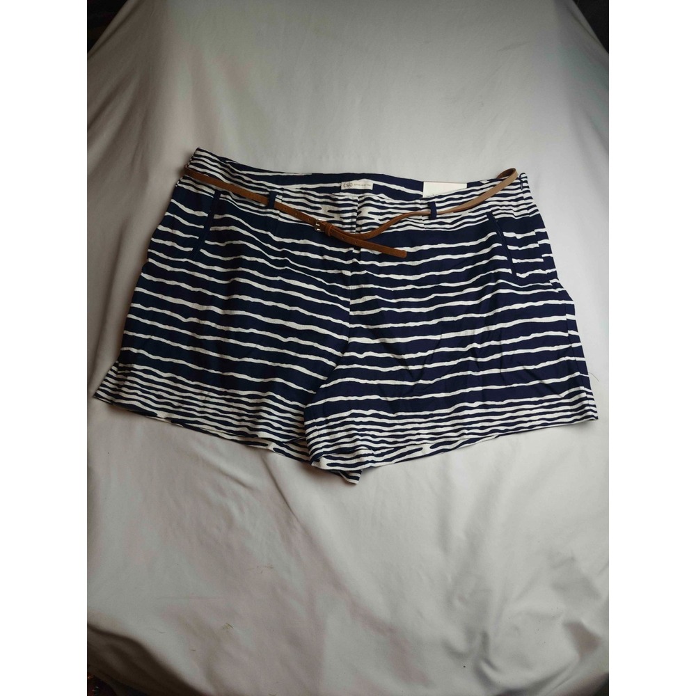 Cato Classic Shorts Womens Size 28W Blue White Striped Woven Belted Nautical